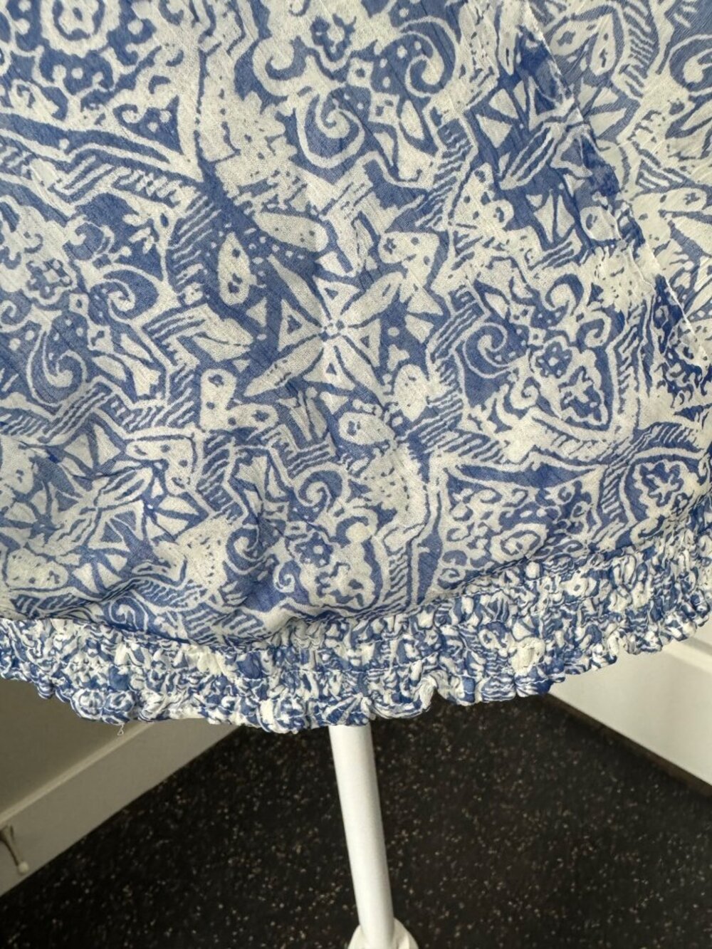 Lucky Brand Blue White Womens Sleeveless Printed Top M Halter Travel Casual - Picture 10 of 15